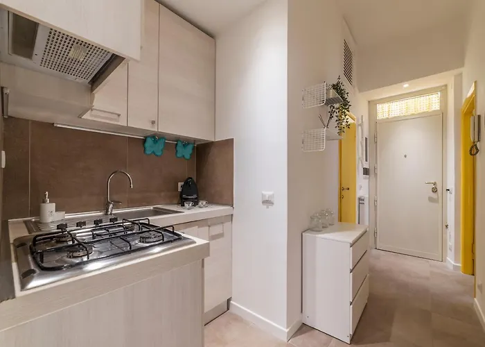 Guesthost - San Lorenzo Modern Flat Rome